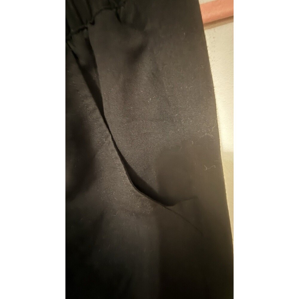 FIGS Jogger Style Black Scrub Pants with Pockets - Small - Picture 3 of 5